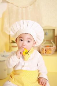 家でラク痩せのためにお腹を伸ばすストレッチはどれが効果的？